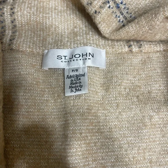 St. John Knit Poncho cardigan wrap - Picture 7 of 12